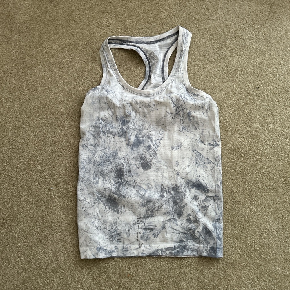 Lululemon Athletica Gray and White Sleeveless Tank Top